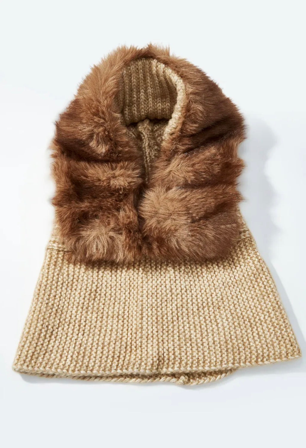 Bonnet en laine avec pompon fausse fourrure BYREN | ÉLINE L'ATELIER