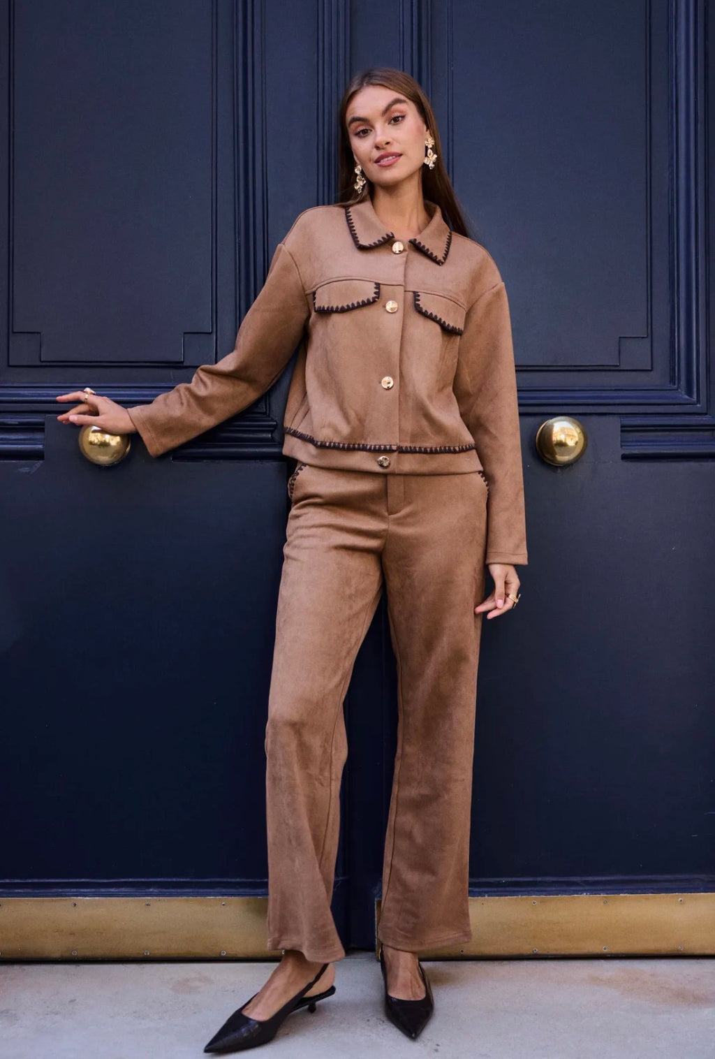 Ensemble veste et pantalon en suédine frime