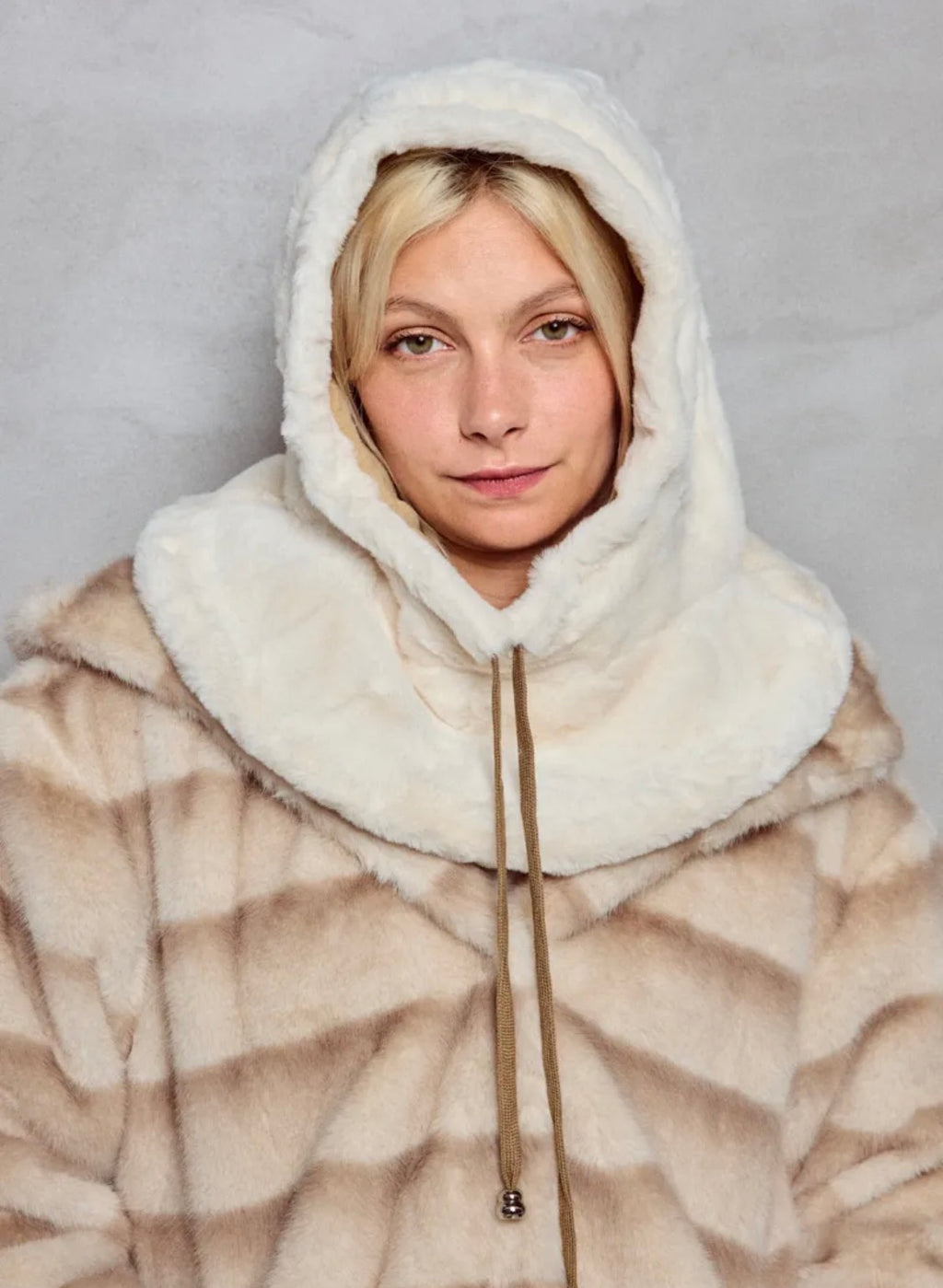 Cagoule moumoutée polaire ÉLINE L'ATELIER
