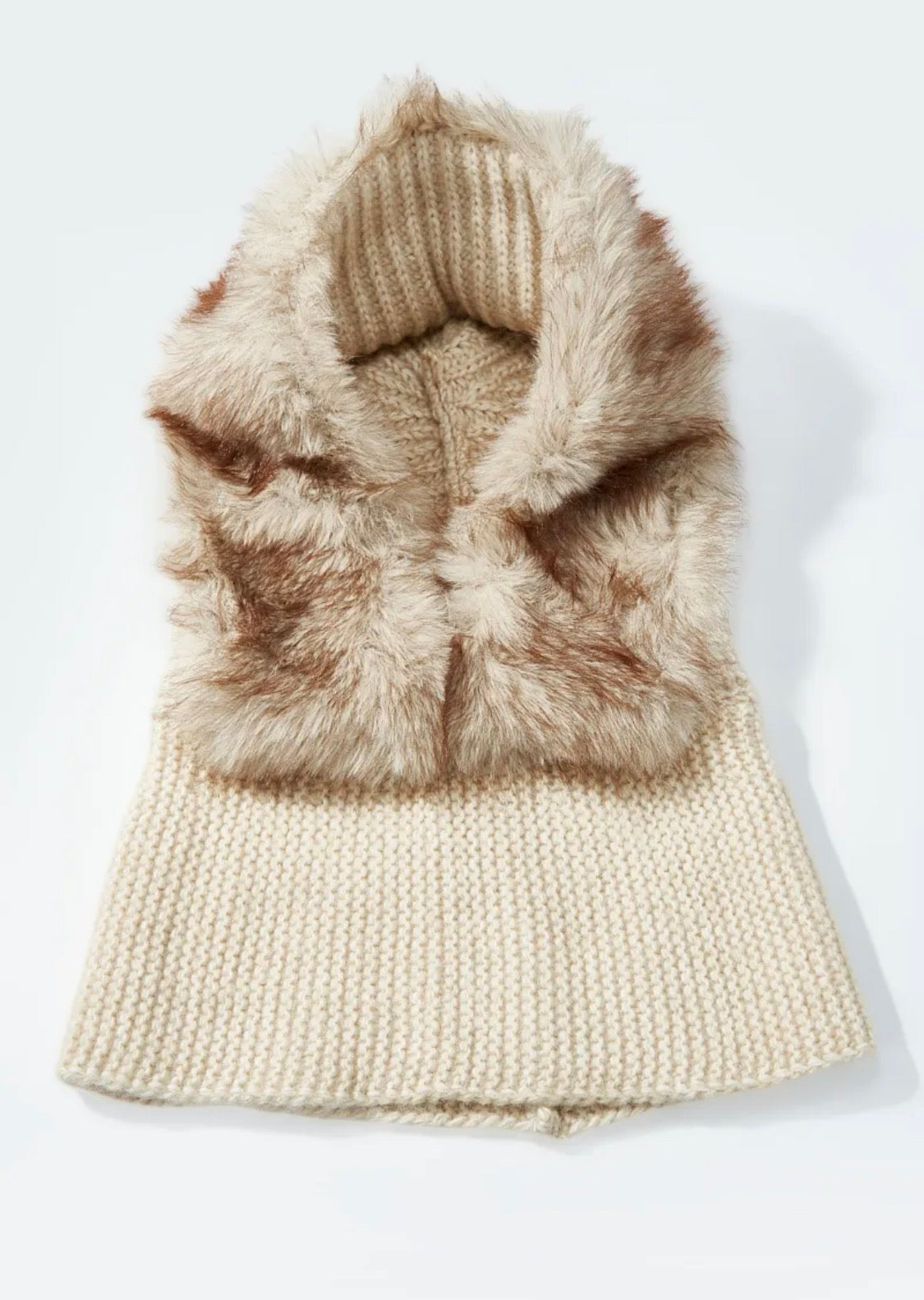 Bonnet en laine avec pompon fausse fourrure BYREN | ÉLINE L'ATELIER