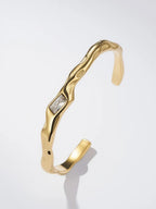 Bracelet jonc ondulé à pierre rectangulaire ÉLINE L’ATELIER