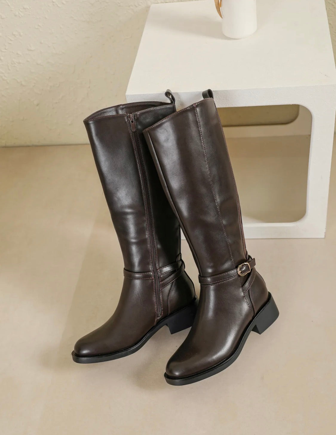 Bottes Cavalières Orena — Montantes Simili Cuir avec Boucle