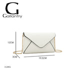 Pochette enveloppe Luminia à chaîne GALLANTRY