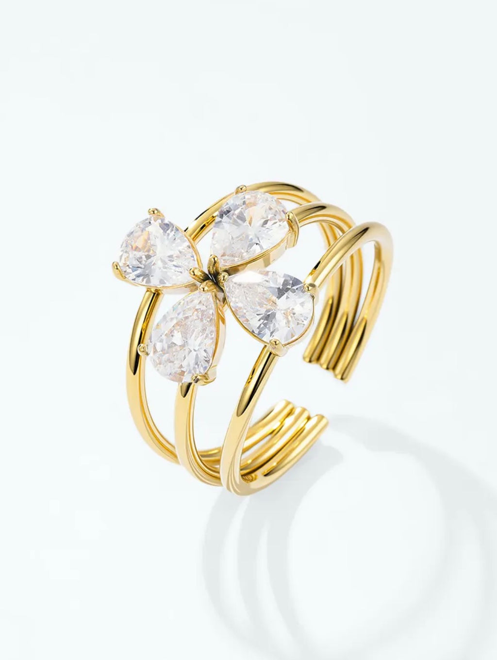 Bague fleur dorée à quatre pierres ÉLINE L’ATELIER