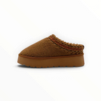 Pantoufles femme BROCK STEPHAN PARIS marron à plateforme, texture bouclée et bordure décorative contrastée.