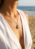 Collier doré à pendentif rotatif carré BIJOUX MYSTÈRES