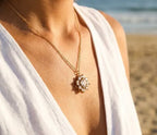 Collier doré à pendentif rotatif carré BIJOUX MYSTÈRES