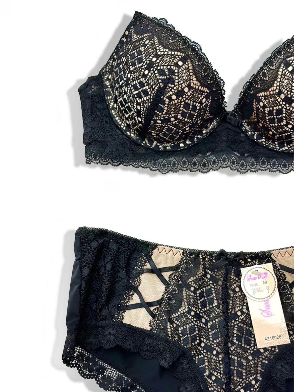 Ensemble lingerie BROCK BELLE COM'ELLE bonnet C noir en dentelle avec détails croisés et finition élégante
