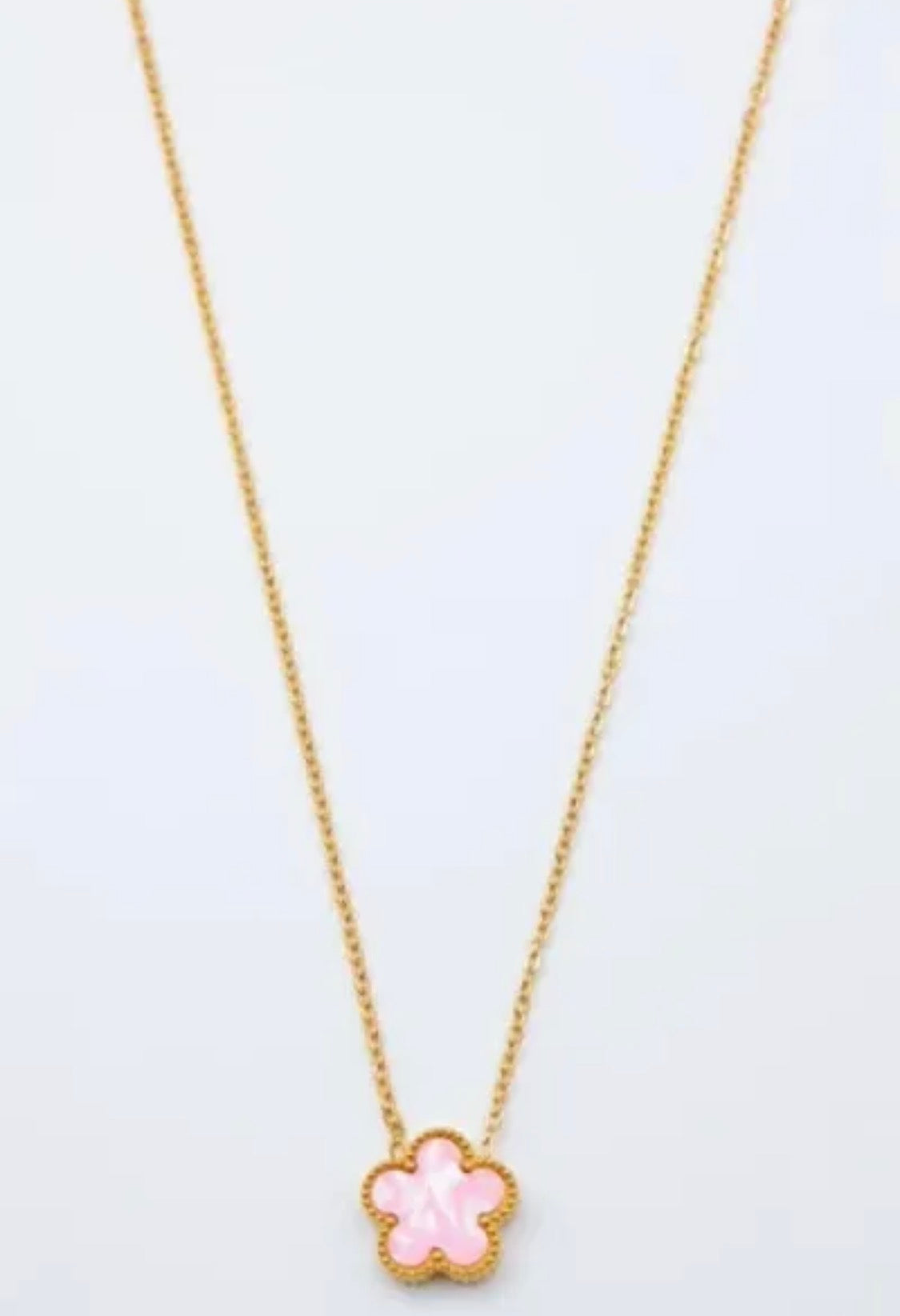 Collier fleur bijoux mystere