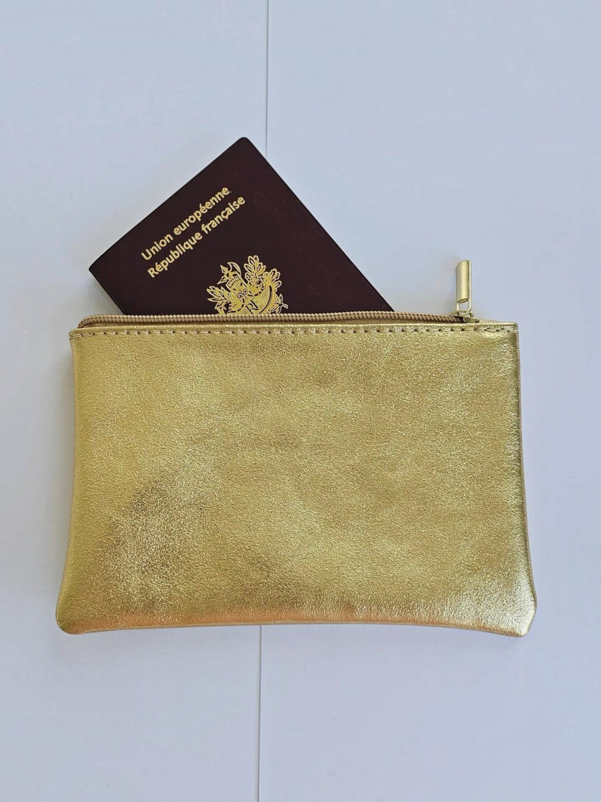 Pochette cuir zippée taille M ROYAL MARAIS