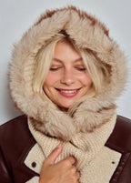 Bonnet en laine avec pompon fausse fourrure BYREN | ÉLINE L'ATELIER