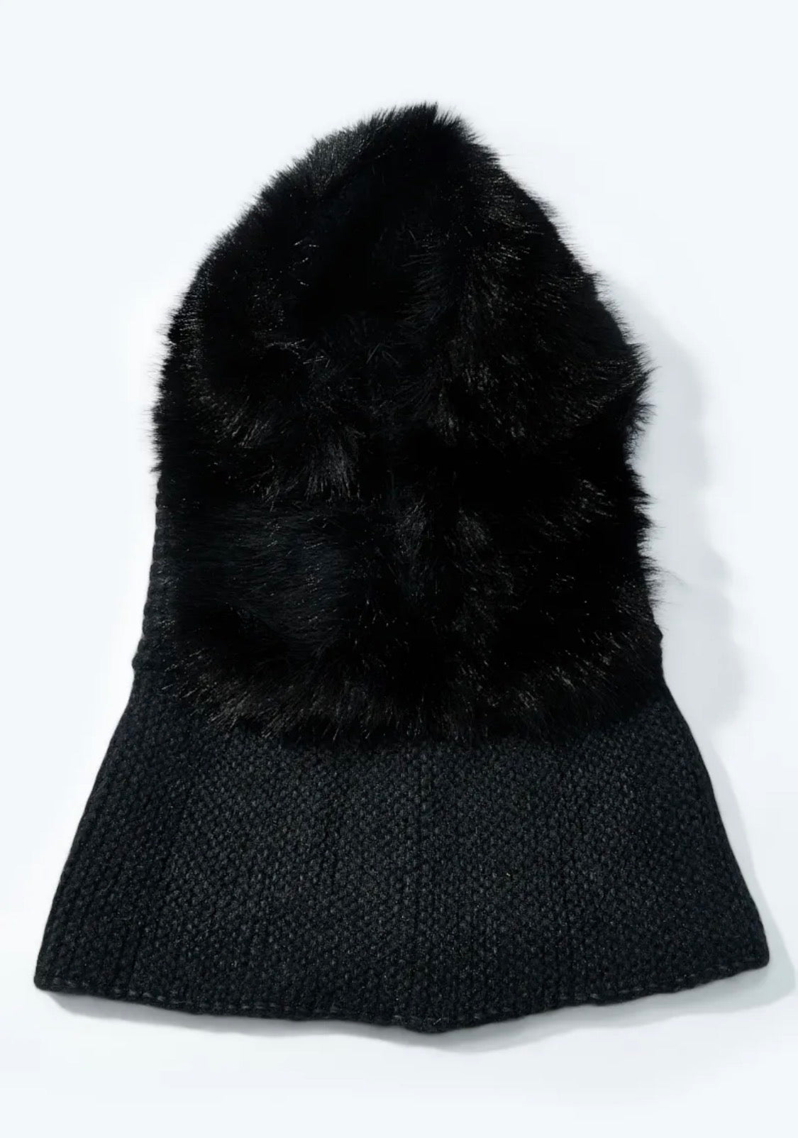 Bonnet en laine avec pompon fausse fourrure BYREN | ÉLINE L'ATELIER