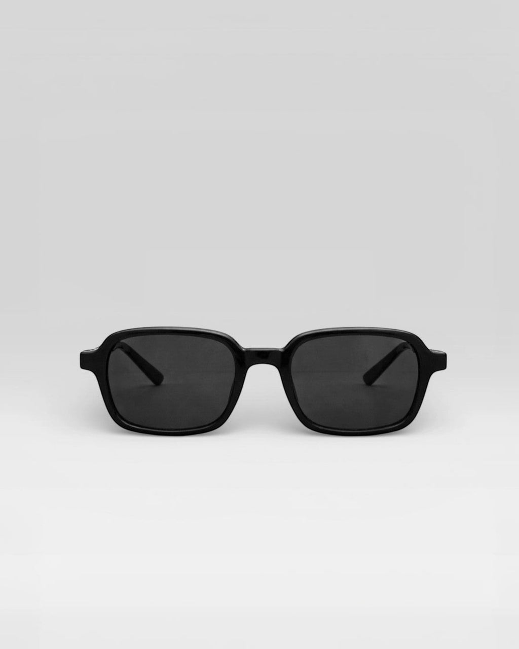 Lunettes de soleil ÉLINE L'ATELIER

Ces lunettes de soleil allient style et protection pour un look tendance en toutes circonstances. Leur design moderne s'adapte à toutes les formes de visage tout en offrant un confort optima