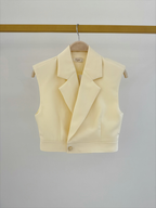 Gilet sans manches BROCK FRIME jaune pâle en polyester avec col tailleur et bouton unique sur cintre