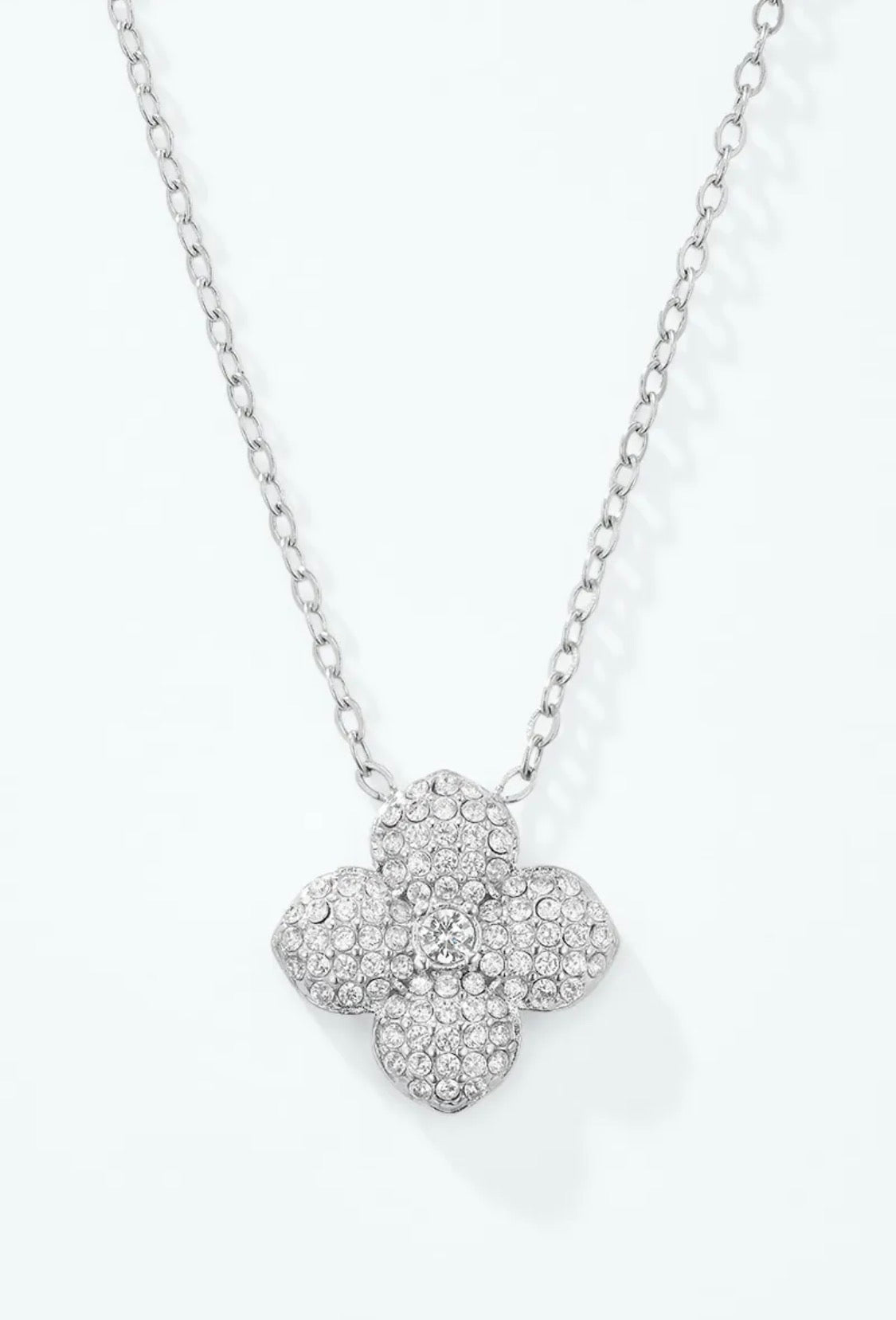 Collier chaîne fine trèfle pavé zircons ÉLINE L'ATELIER