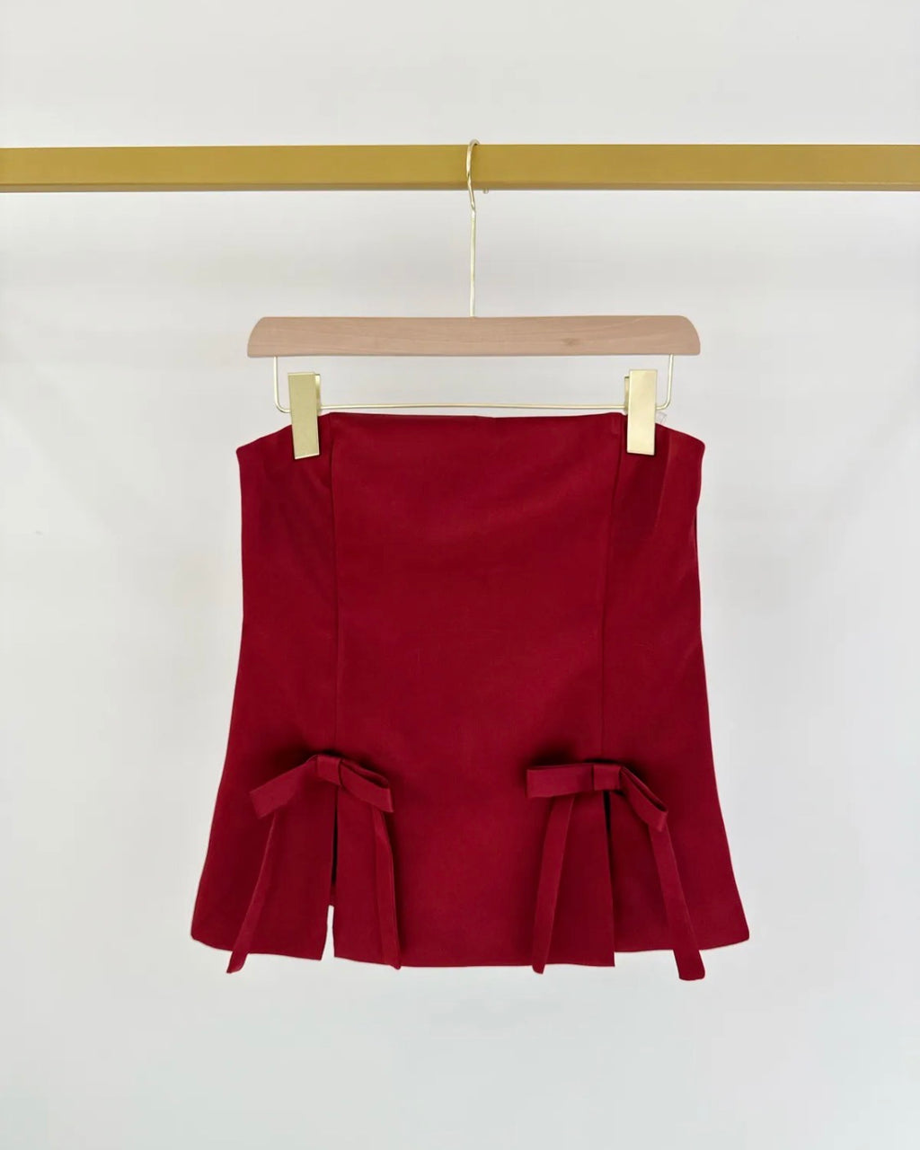 Top bustier satiné avec noeud frime
