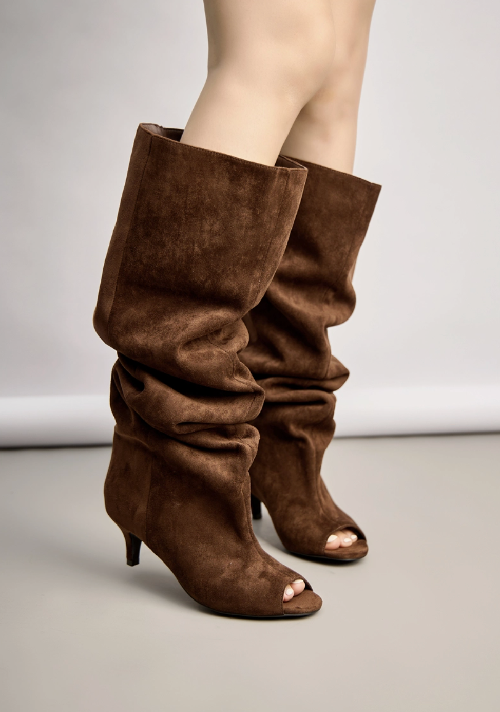 Bottes longues bout ouvert slouchy daim BELLE WOMEN