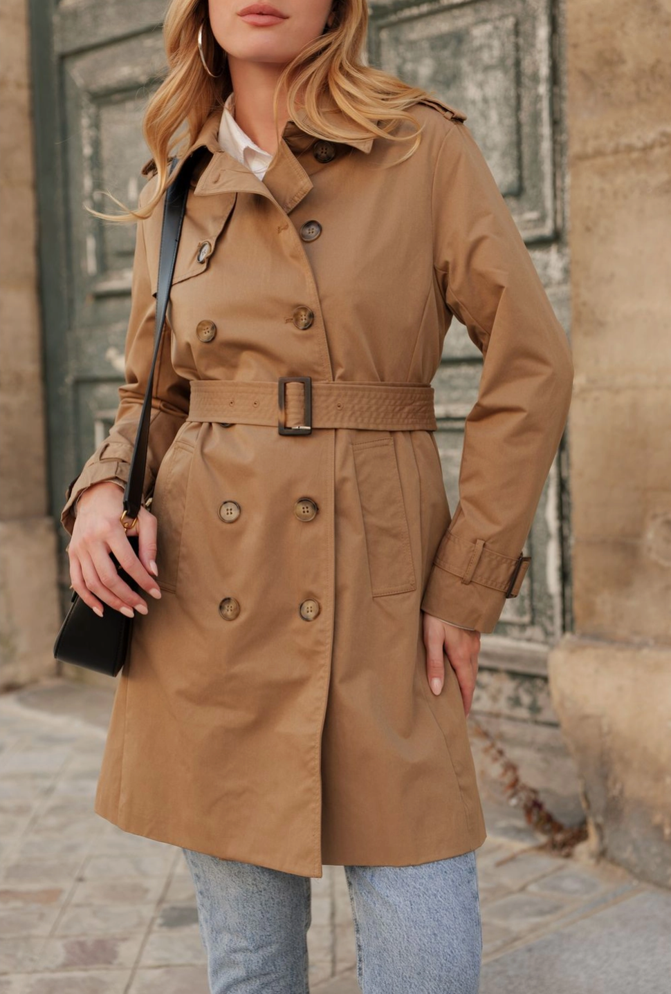 Trench coat mi-long double boutonnage avec ceinture