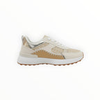 Basket tendance avec détails cousu