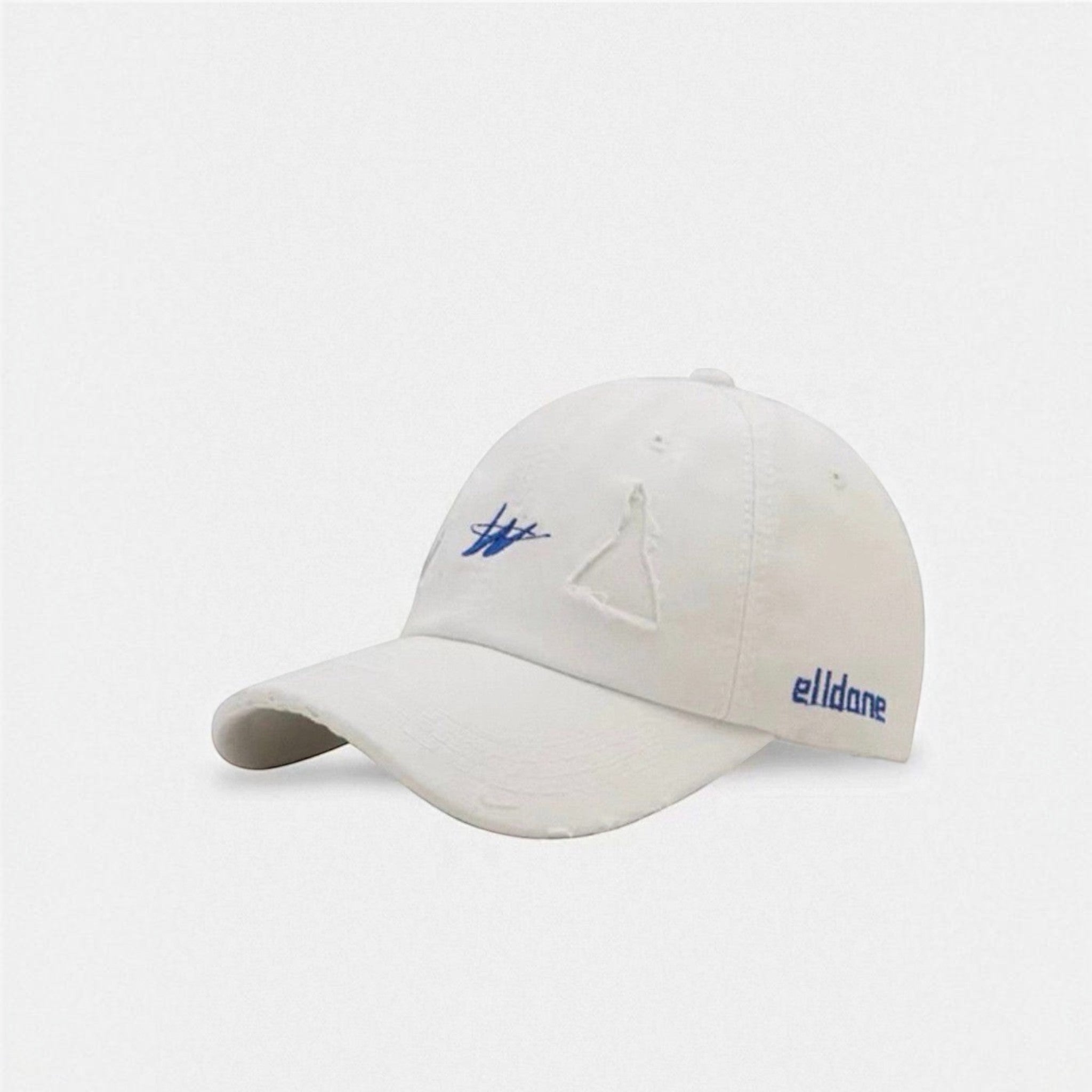 Casquette effet déchirée "w"
