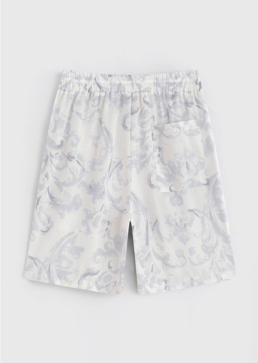 Ensemble chemise short à motif fleuri