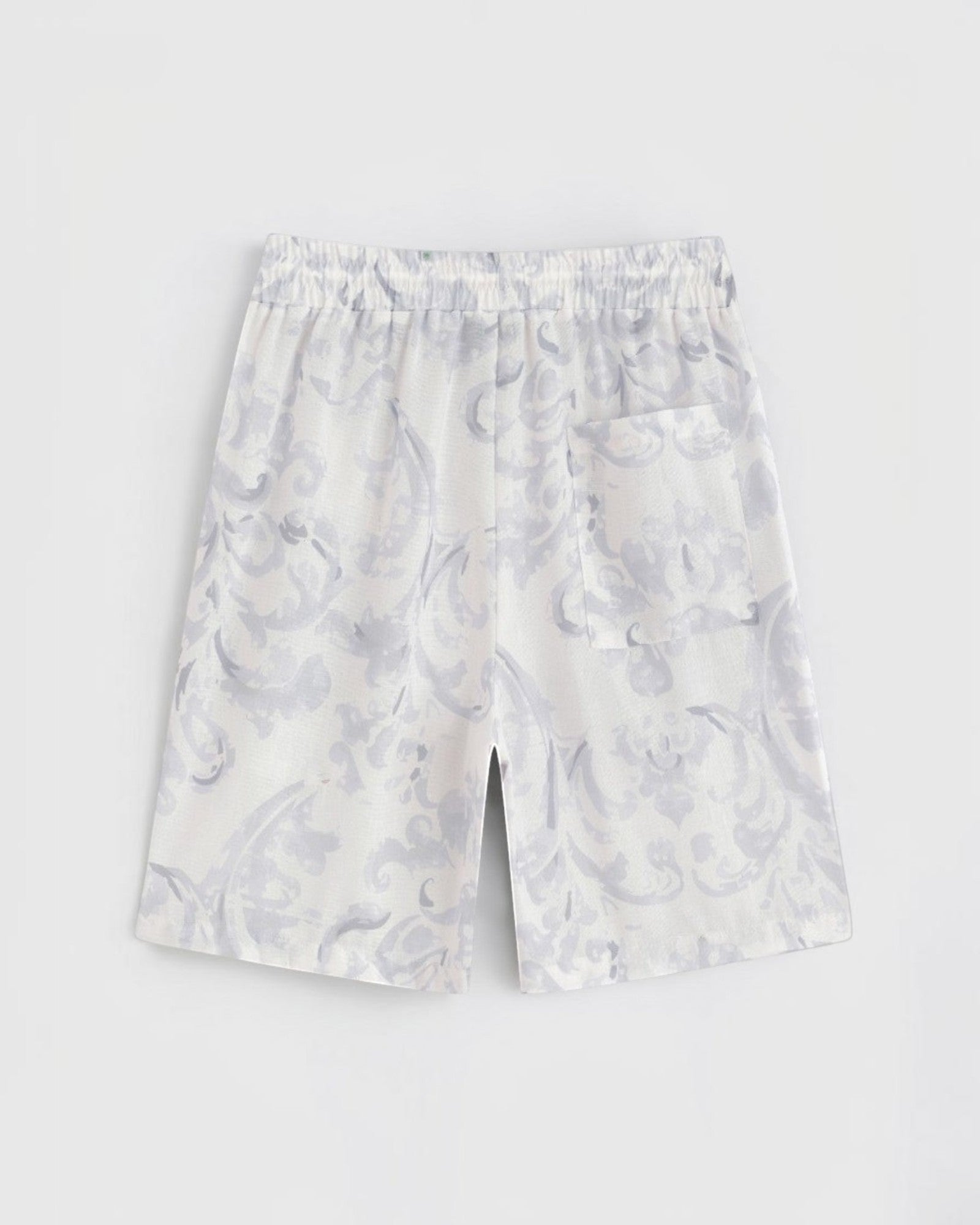 Ensemble chemise short à motif fleuri