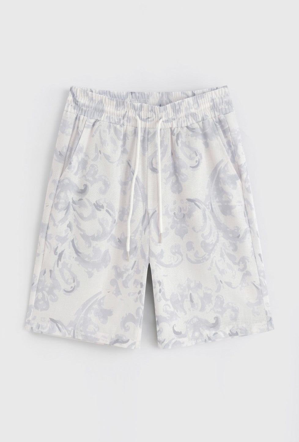Ensemble chemise short à motif fleuri