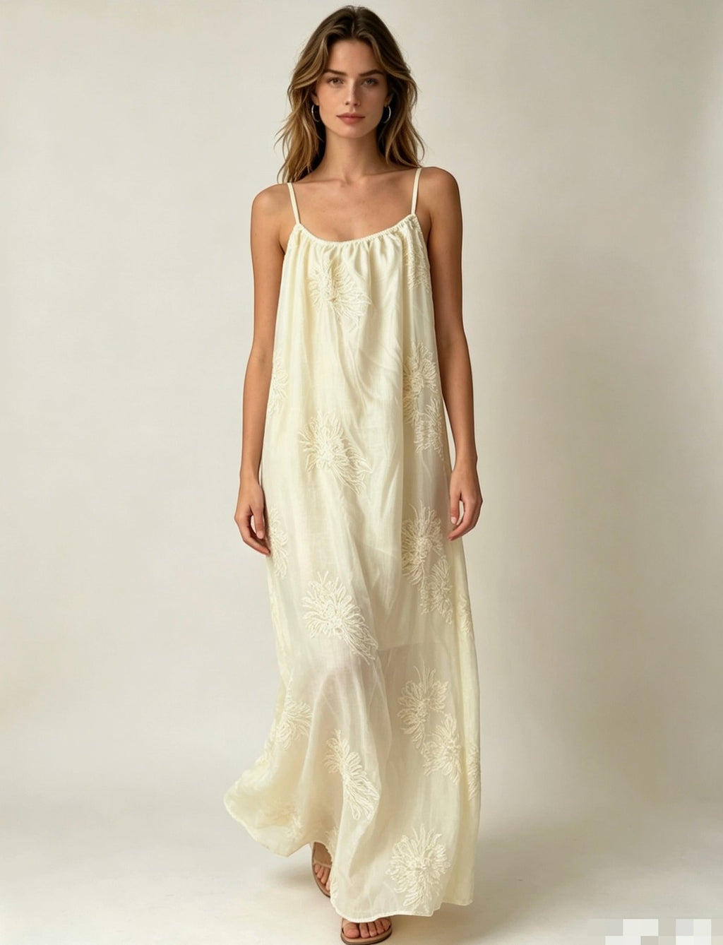 Robe longue brise réglable derrière