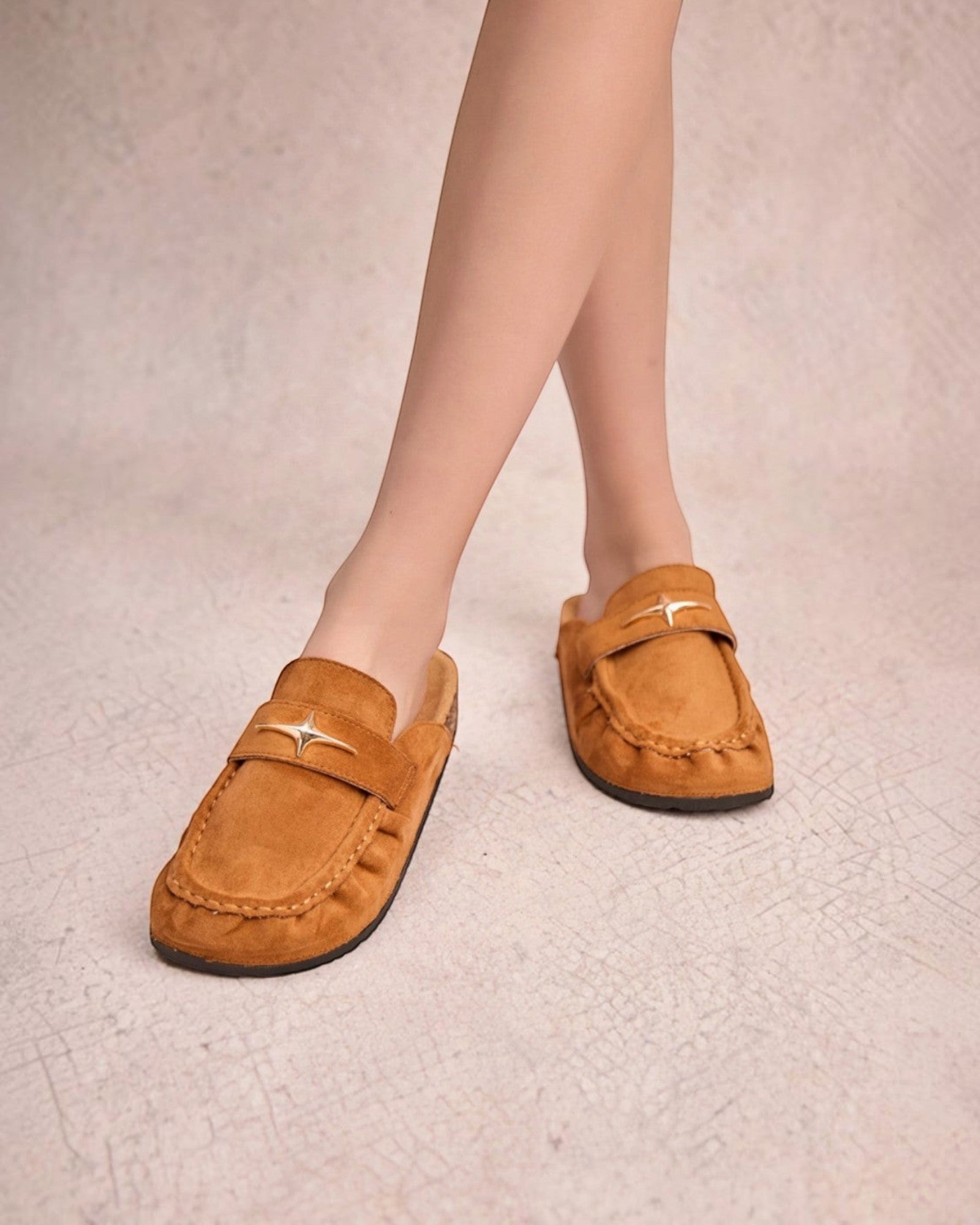 Mules en daim bijoux étoile semelle liège INIA