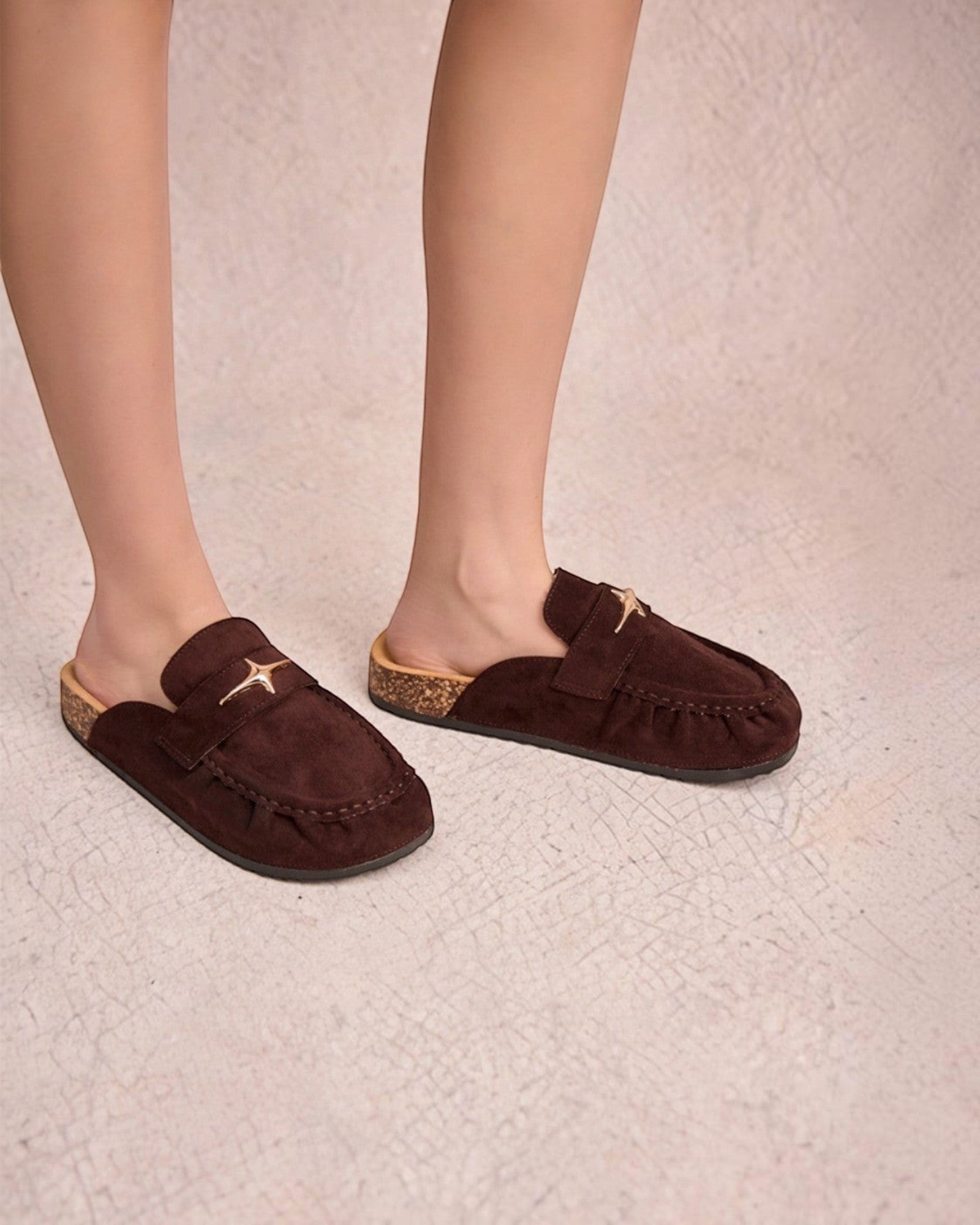 Mules en daim bijoux étoile semelle liège INIA