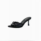 Mule à talon avec fines brides nouées STEPHAN PARIS