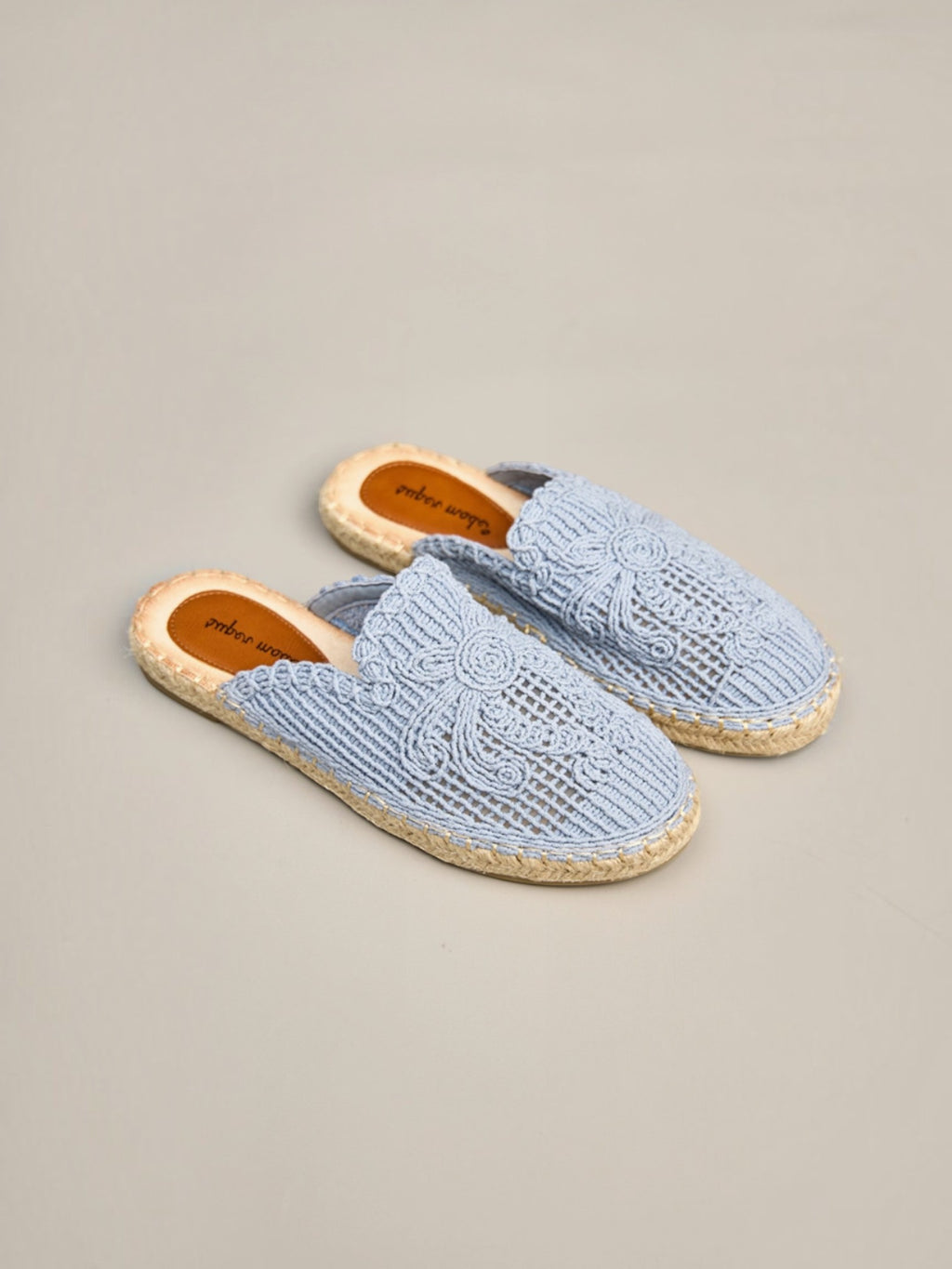 Mules Tressées avec Motif Floral BELLE WOMEN