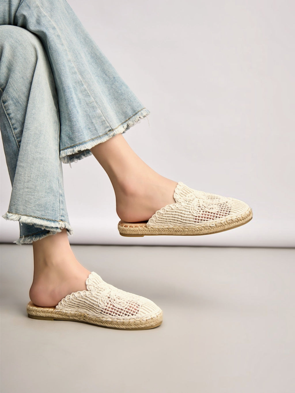 Mules Tressées avec Motif Floral BELLE WOMEN