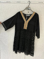 Robe courte en dentelle MISS CHARM