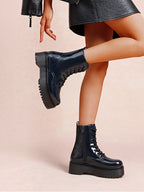 Bottines Noires Vernies à Plateforme  LADY GLORY