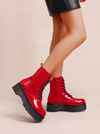 Bottines Noires Vernies à Plateforme  LADY GLORY