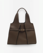 Sac cabas marron BROCK BESTINI avec surpiqûres contrastantes, fermoir décoratif doré et anses pour porté épaule