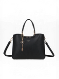 Sac à main noir BROCK GALLANTRY Ambrélia en synthétique lisse avec bijou cœur doré et bandoulière amovible