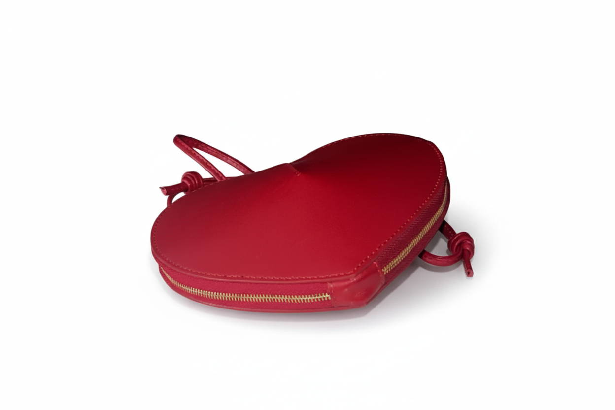Pochette Cœur en Cuir Lissé  Louisa LEE