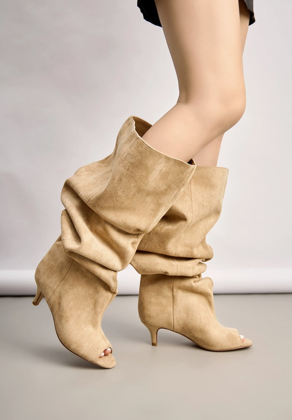 Bottes longues bout ouvert slouchy daim BELLE WOMEN
