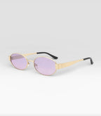 Lunettes de soleil ÉLINE L'ATELIER

Ces lunettes de soleil allient style et protection pour un look tendance en toutes circonstances. Leur design moderne s'adapte à toutes les formes de visage tout en offrant un confort optimal