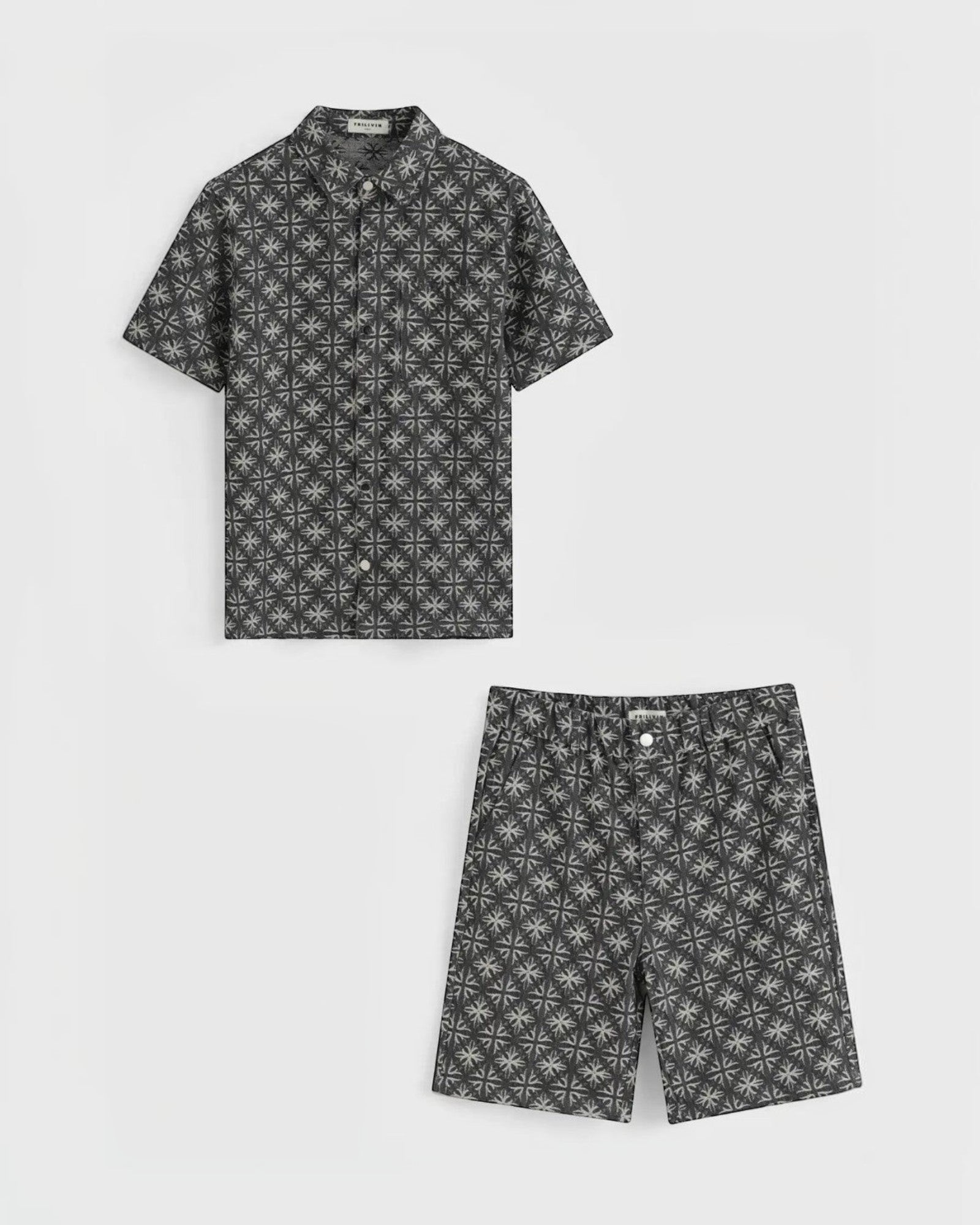 ENSEMBLES, short, décontracté.