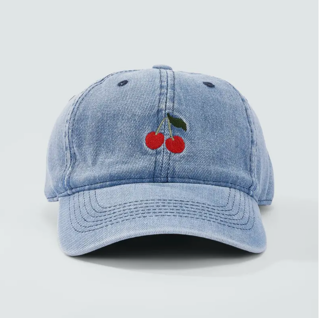 Casquette en coton avec broderie cerises