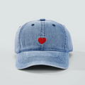 Casquette en coton avec broderie coeur