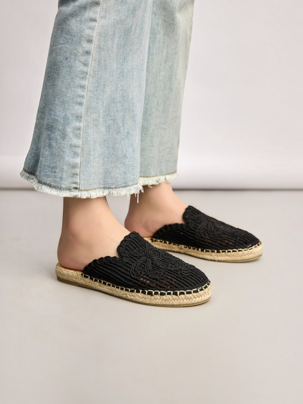 Mules Tressées avec Motif Floral BELLE WOMEN