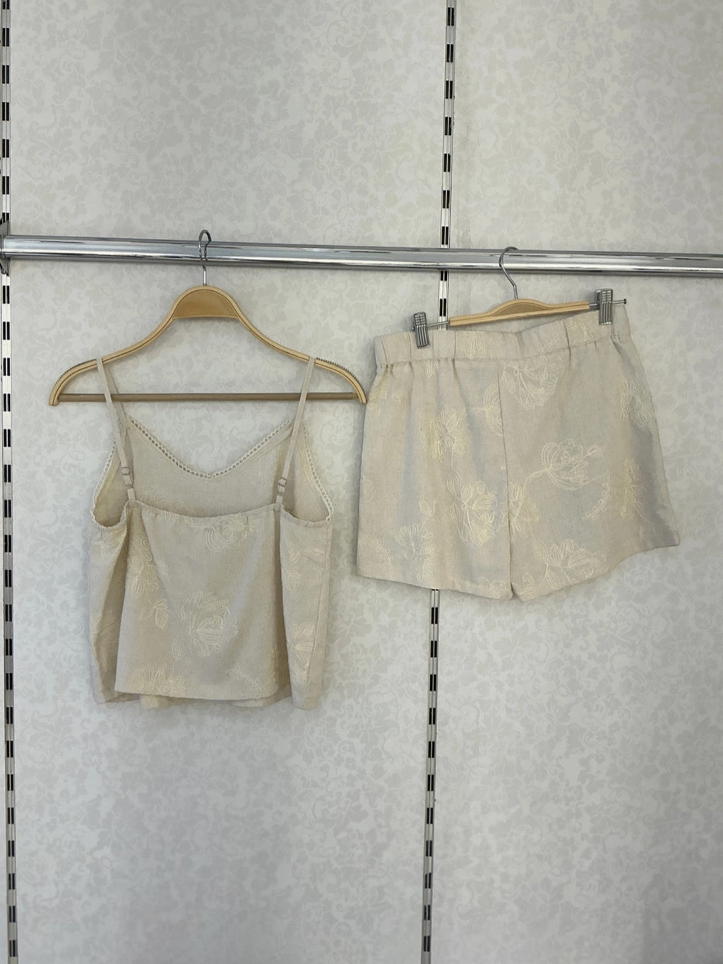 Ensemble débardeur et short brodé en lin mélangé MISS CHARM