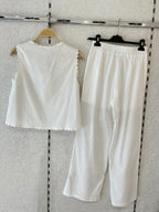 Ensemble top et pantalon brodé MISS CHARM