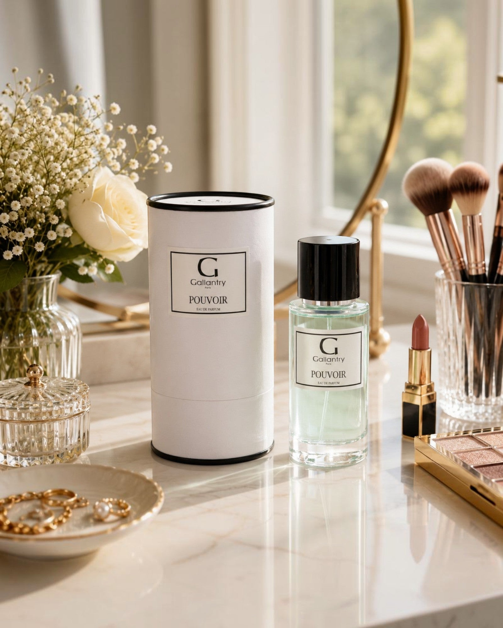 Parfum Pouvoir GALLANTRY

"Pouvoir" est une fragrance fougère qui incarne la puissance et l'élégance masculine, avec un sillage boisé et envoûtant. Une création GALLANTRY