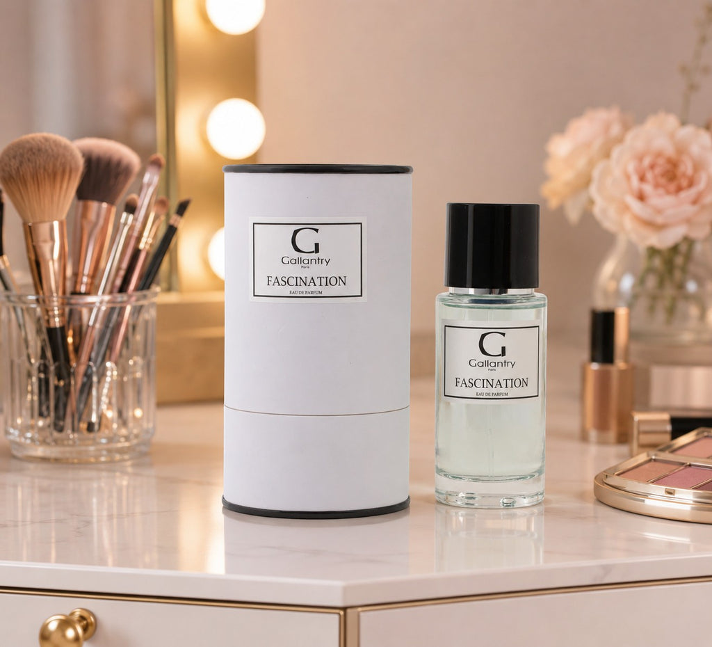 Parfum Fascination GALLANTRY

"Fascination" est une fragrance envoûtante alliant fraîcheur aromatique, épices et profondeur boisée pour une expérience olfactive raffinée et magnétique. Une création GALLANTRY