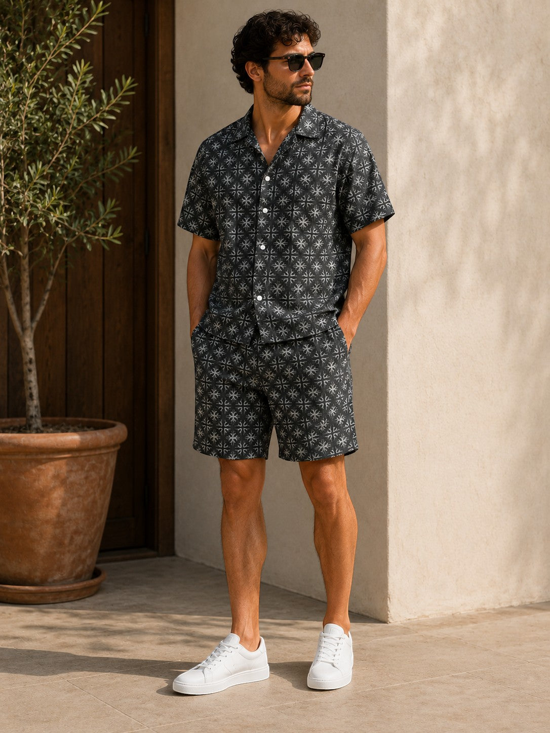 ENSEMBLES, short, décontracté.